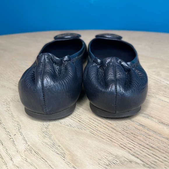 Tory Burch Minnie Pebbled Leather Ballet Flats Navy Blue Travel Women’s Size 9.5 - Picture 4 of 8